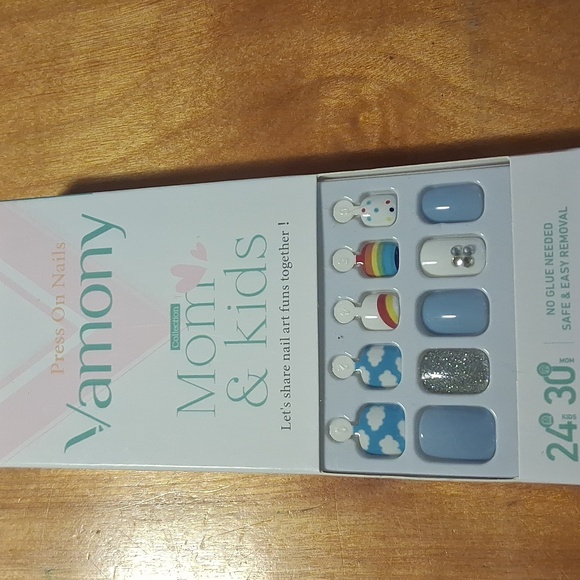 vamony Other - Vamony Mom And Kids Press On Nails